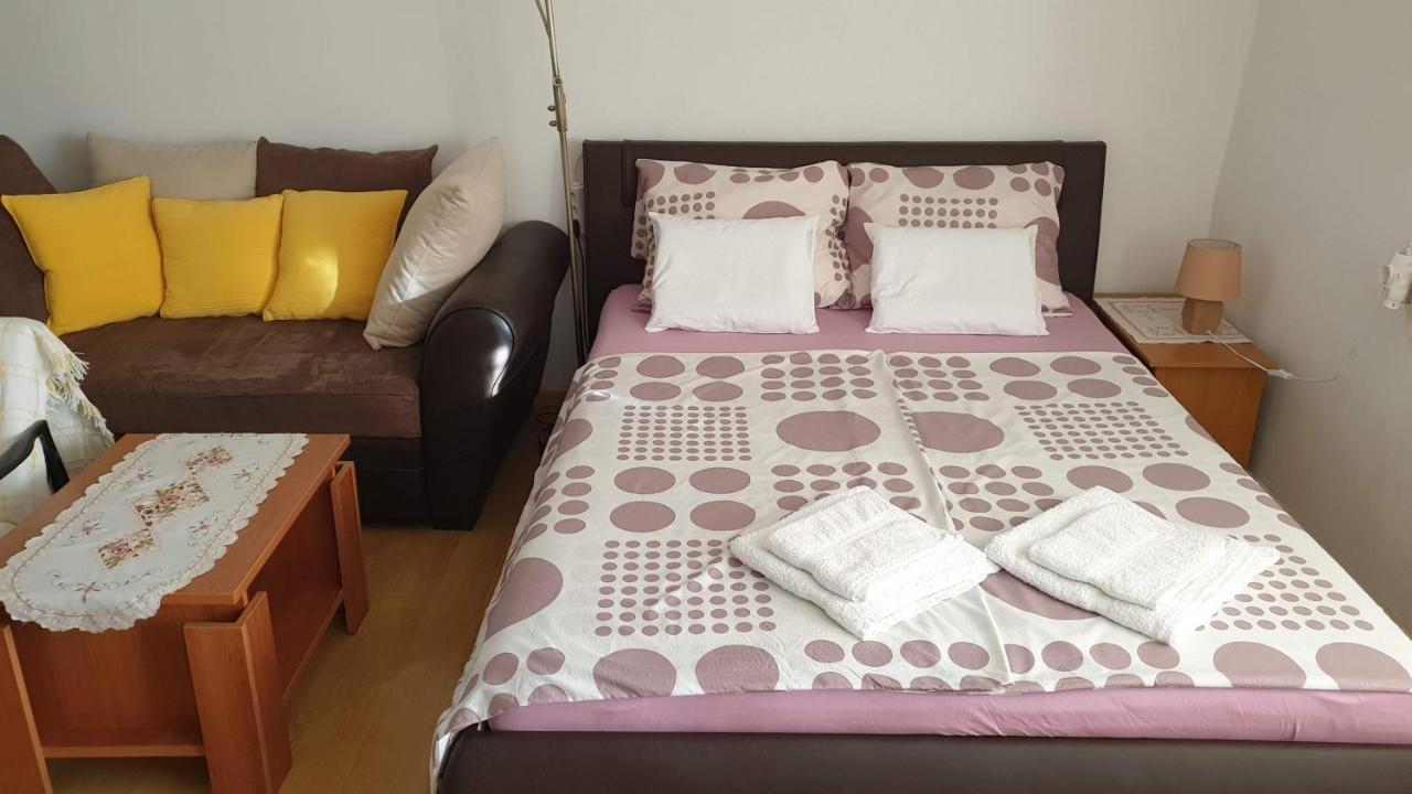 Apartman Dinka Punat Luaran gambar
